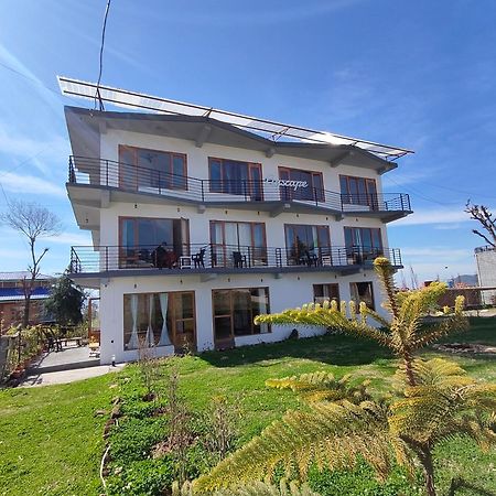 Flyscape Hostel Bir  Bagian luar foto