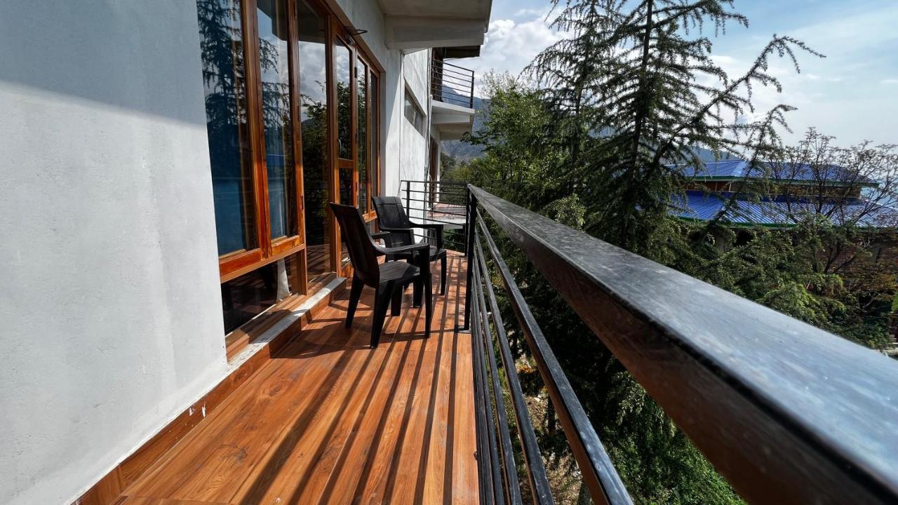Flyscape Hostel Bir  Bagian luar foto