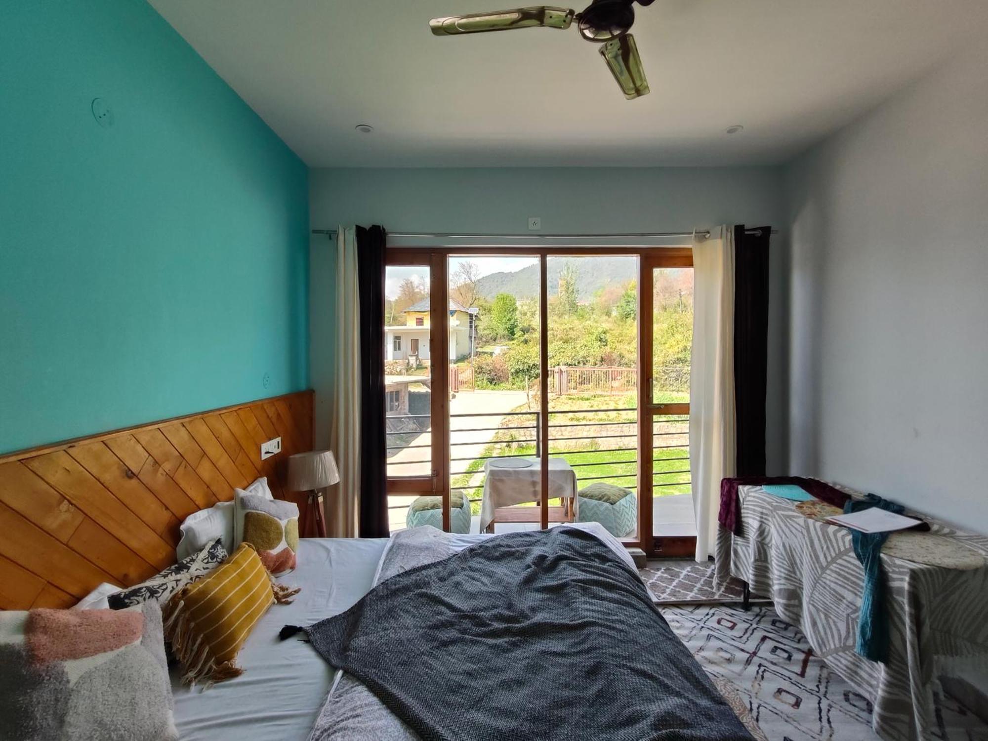 Flyscape Hostel Bir  Bagian luar foto