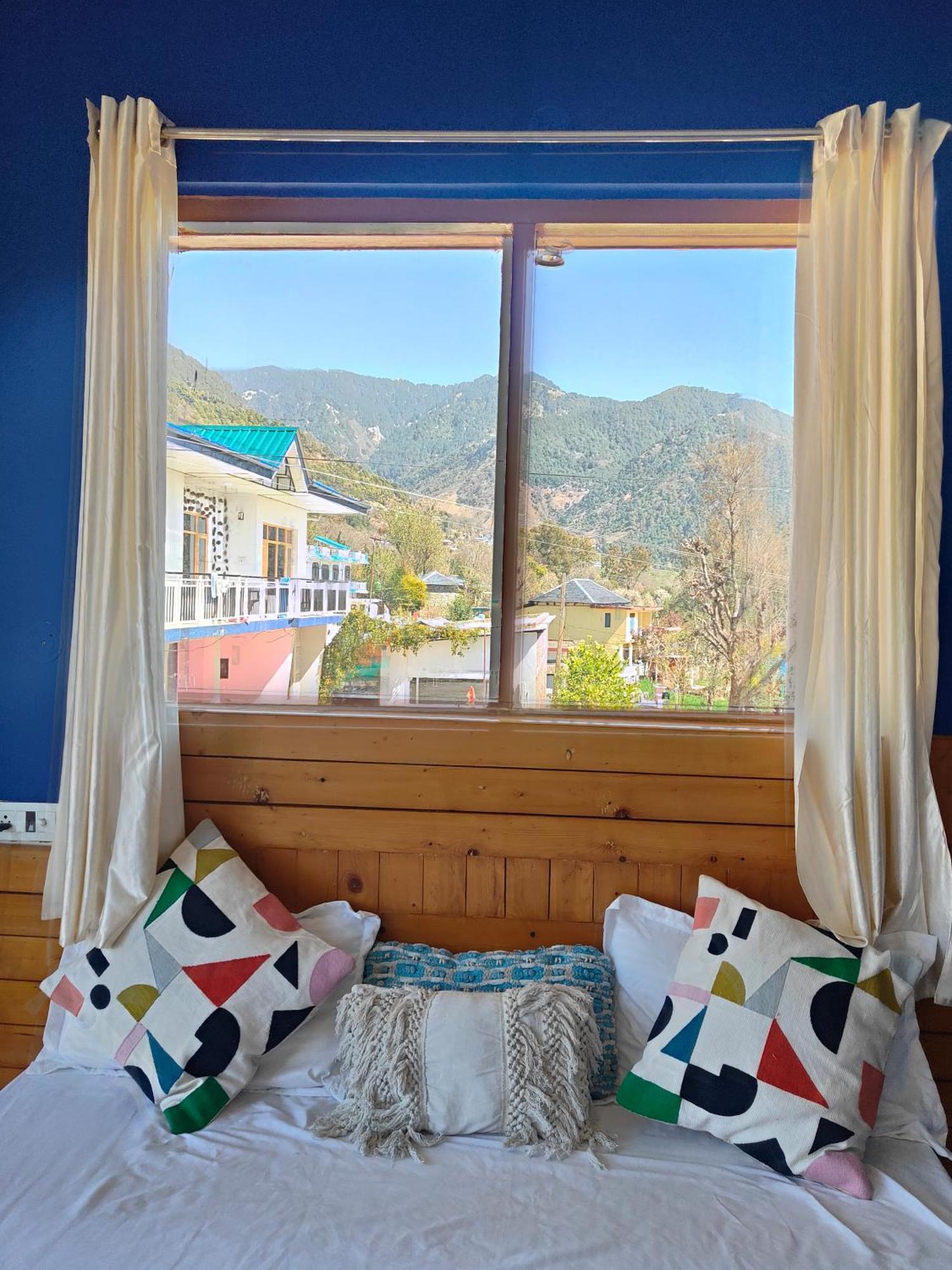 Flyscape Hostel Bir  Bagian luar foto