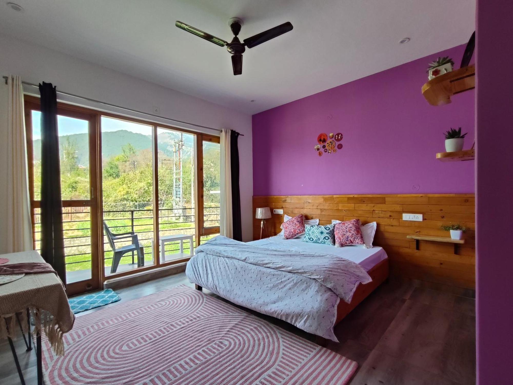 Flyscape Hostel Bir  Bagian luar foto