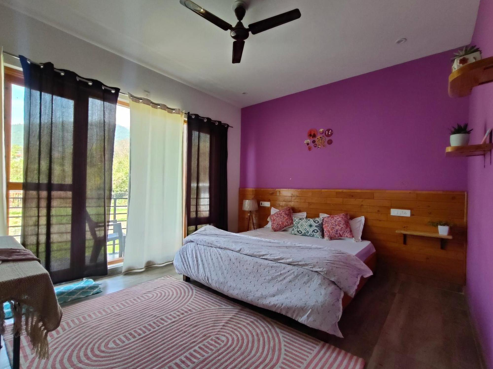 Flyscape Hostel Bir  Bagian luar foto